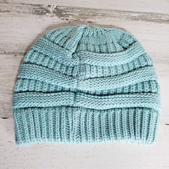 C.C Classic Women's Winter Fall Cable Knit Beanie Hat Mint Green/Blue EUC - Picture 4 of 5